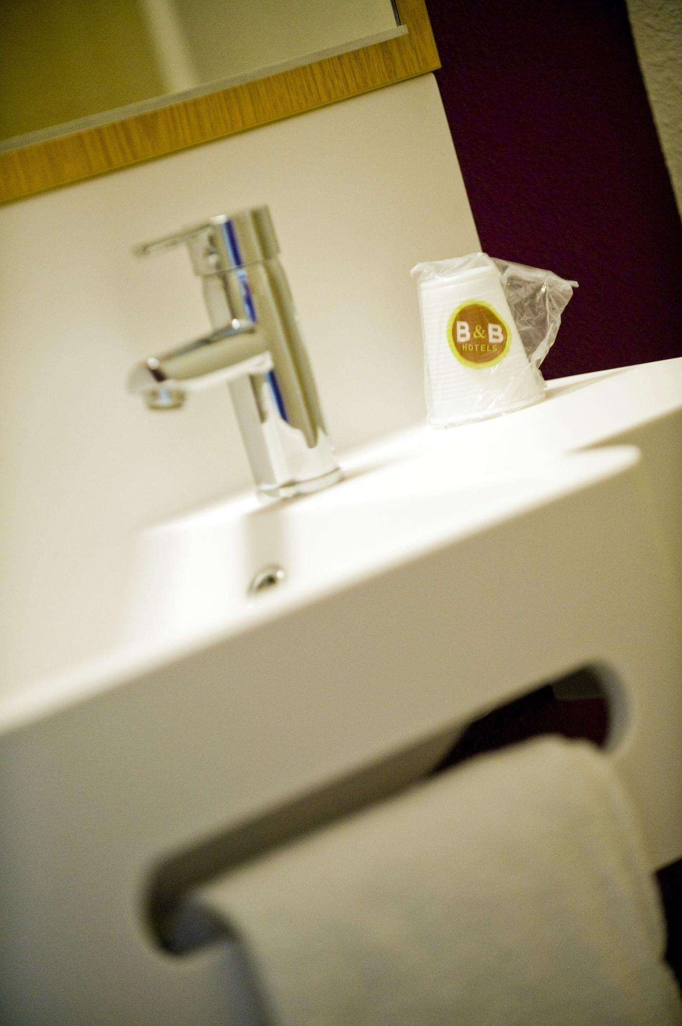 B&B Hotel Niort Marais Poitevin Est Luaran gambar